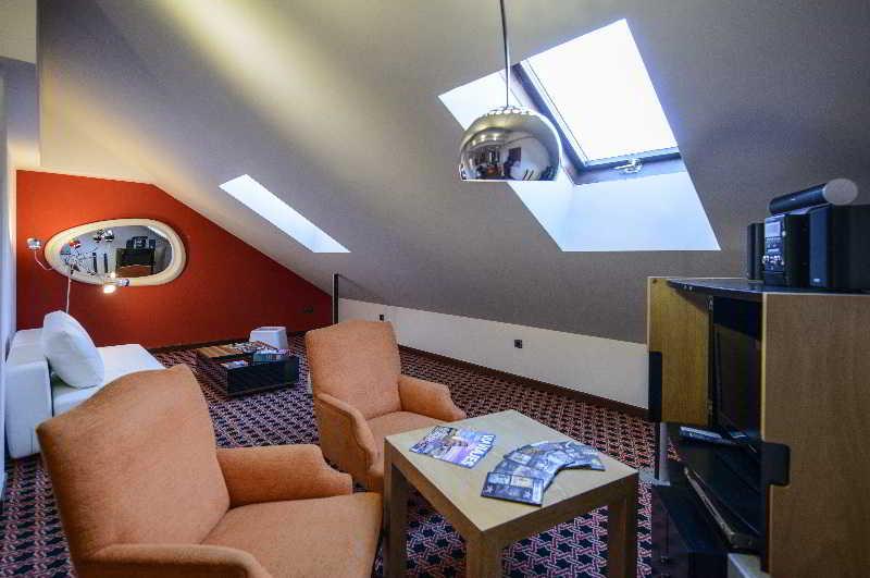 Hotel Rio Cea Puente Almuhey المظهر الخارجي الصورة